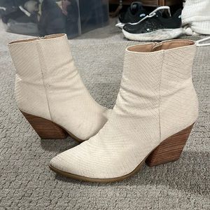 White faux booties with heel! Size 9!